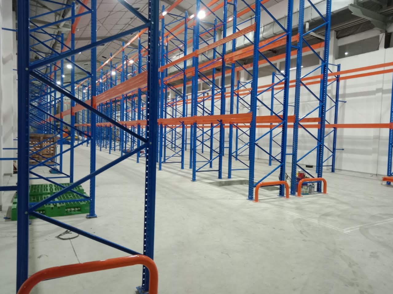 Foto pendukung halaman Rak Gudang Kosmetik & Skincare Sesuai CPKB — Perkasa Racking TAP (3)