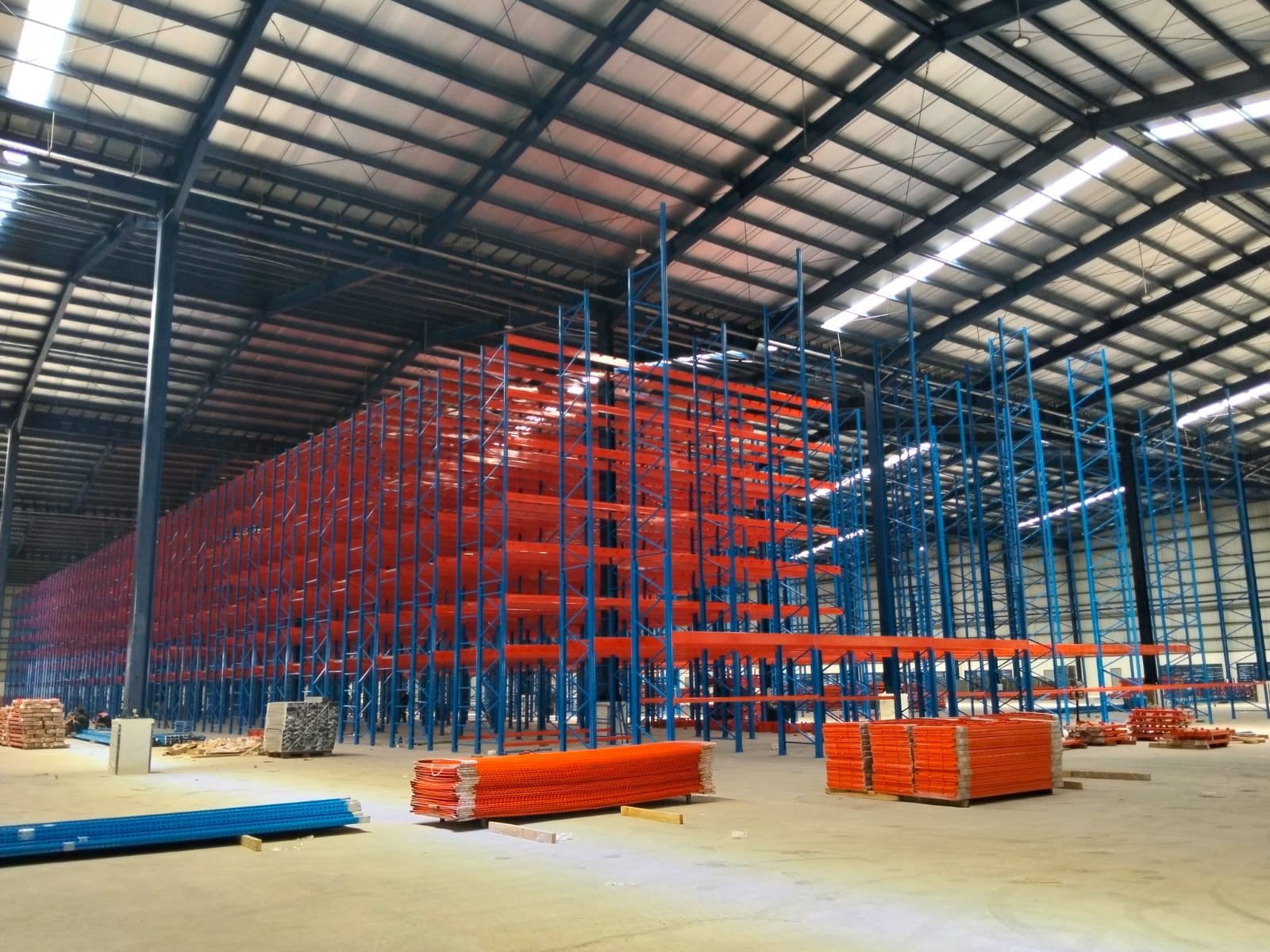 Foto pendukung halaman Rak Gudang Bahan Kemas Kosmetik — Perkasa Racking TAP (1)